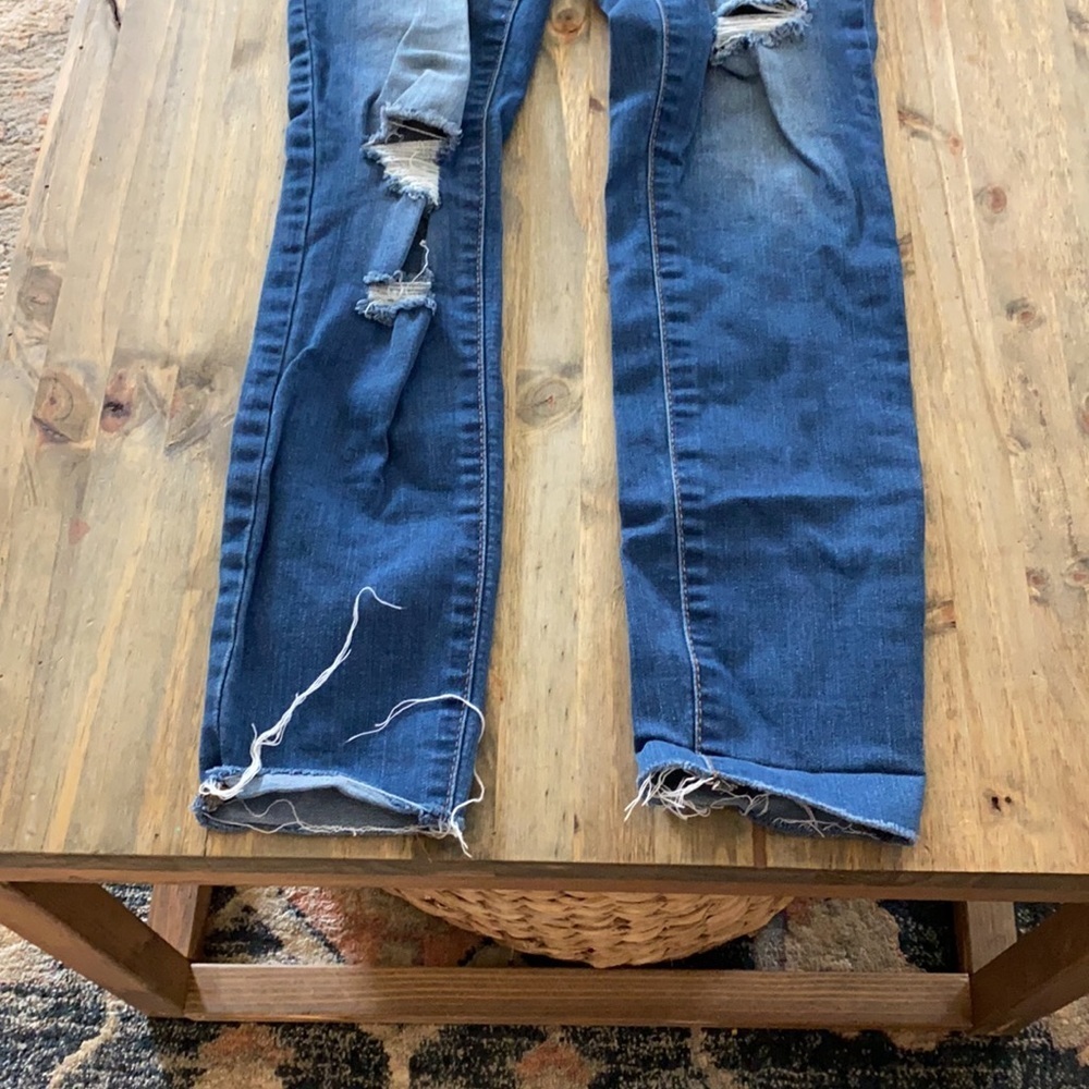 Refuge skinny jeans. J124 - Picture 4 of 6
